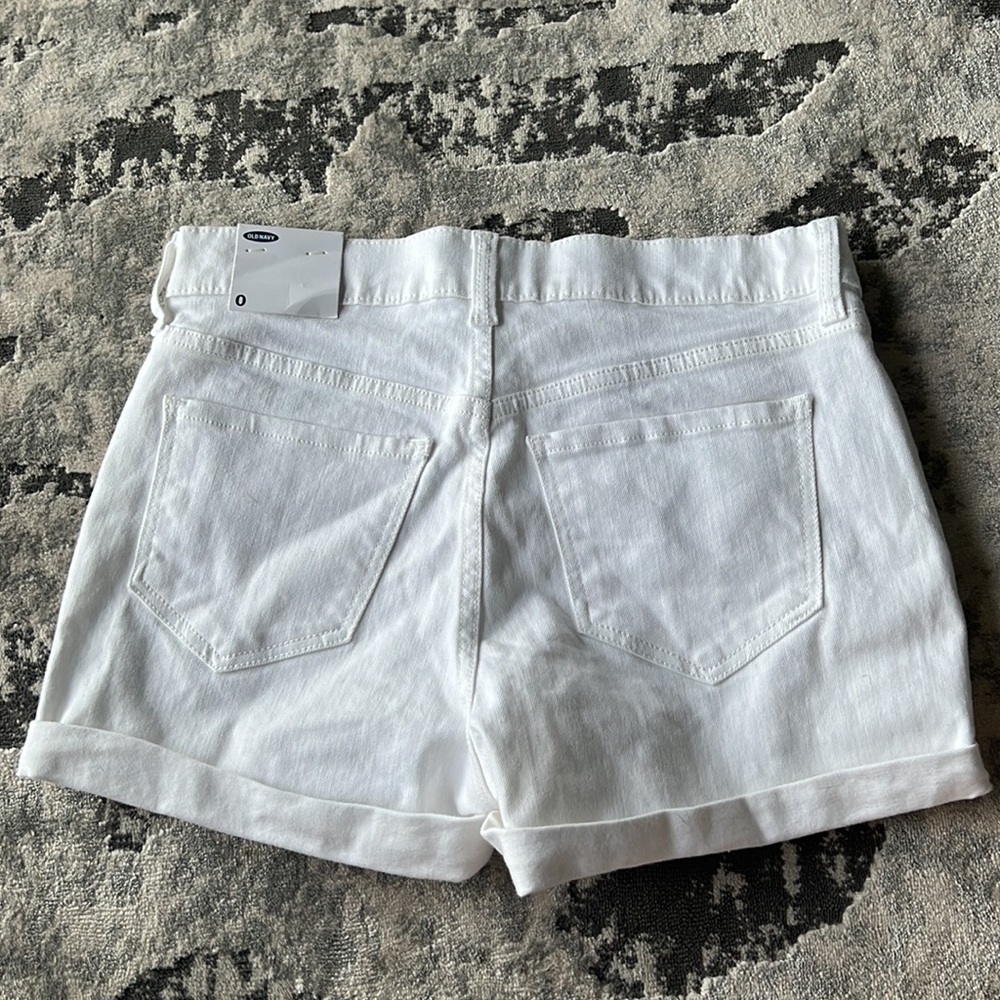White Old Navy Shorts - Picture 2 of 2